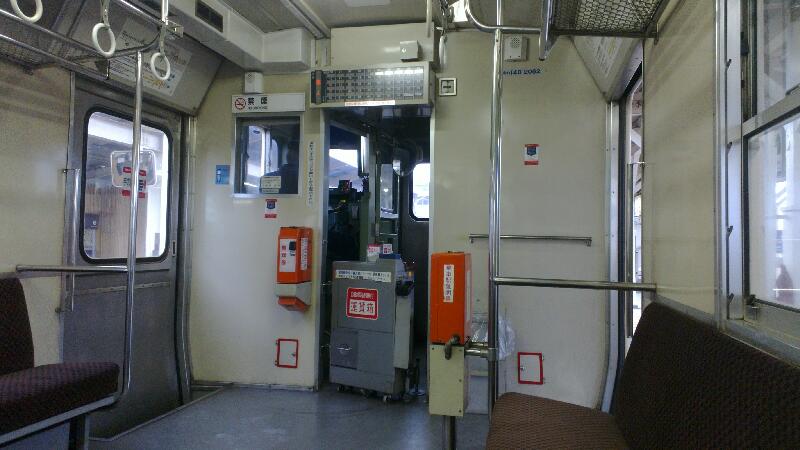 2014-03-20-I-m-the-only-passanger-in-the-train-to-Ebino.md_14030088.jpg